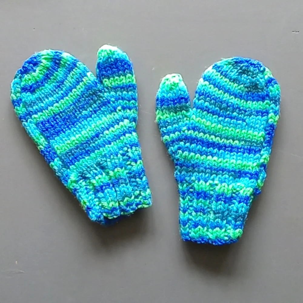 Handmade Handknit Toddler Blue & Green Stripe Mittens Small 2T